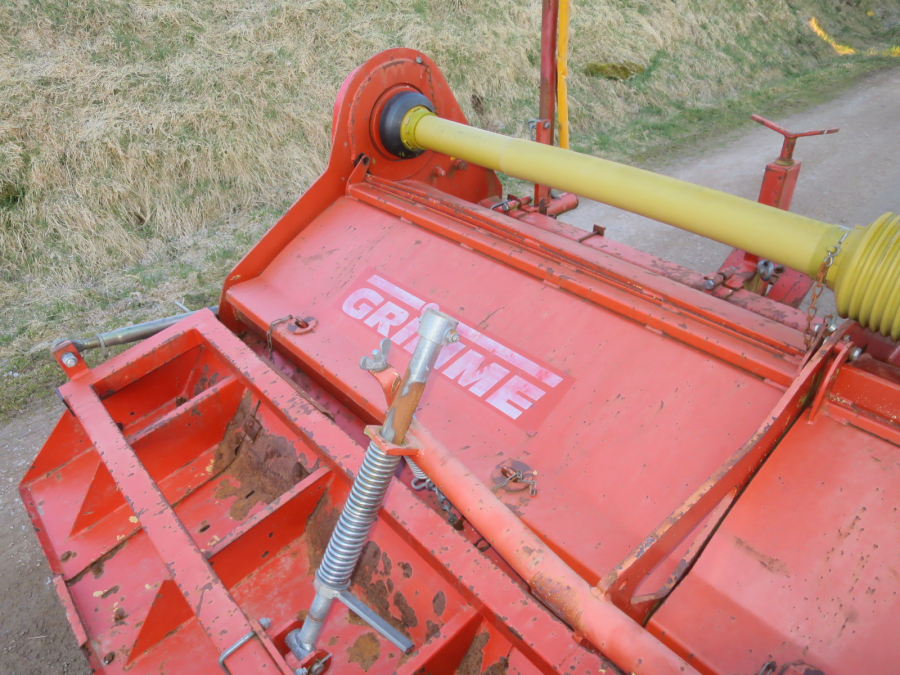 5593 Grimme DF3000 S kupfräs