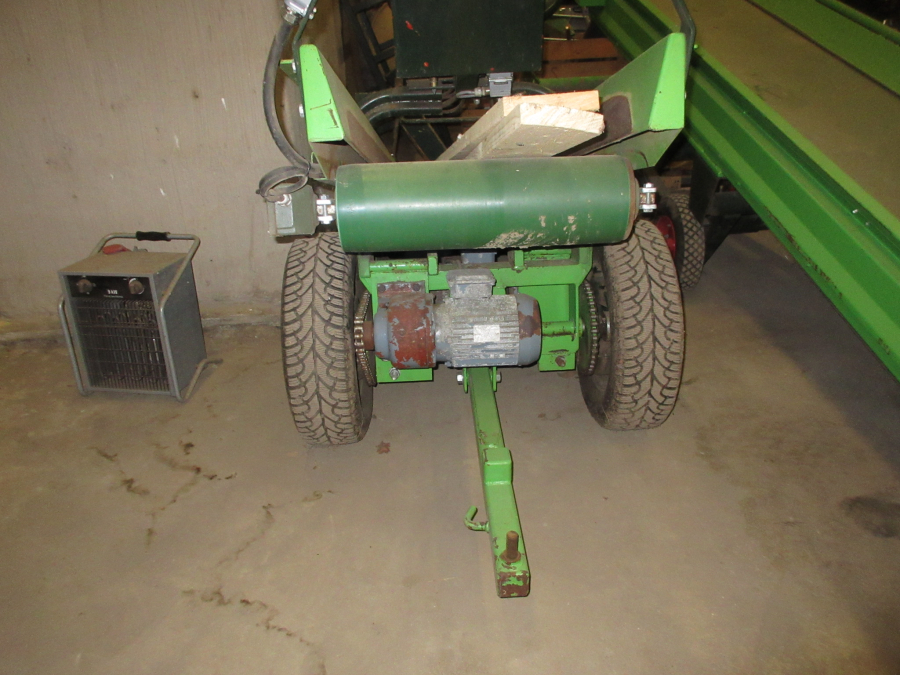 5608 Miedema Jansen & Heuning pick up scooter T60L