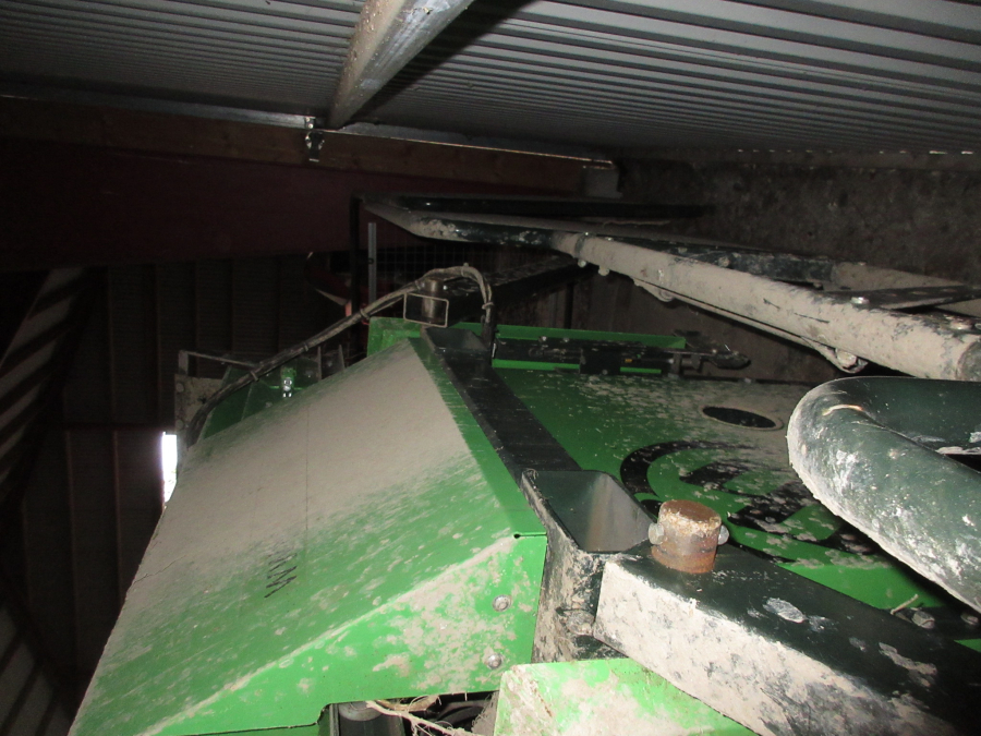5609 Miedema MB55 box filler with feeding elevator