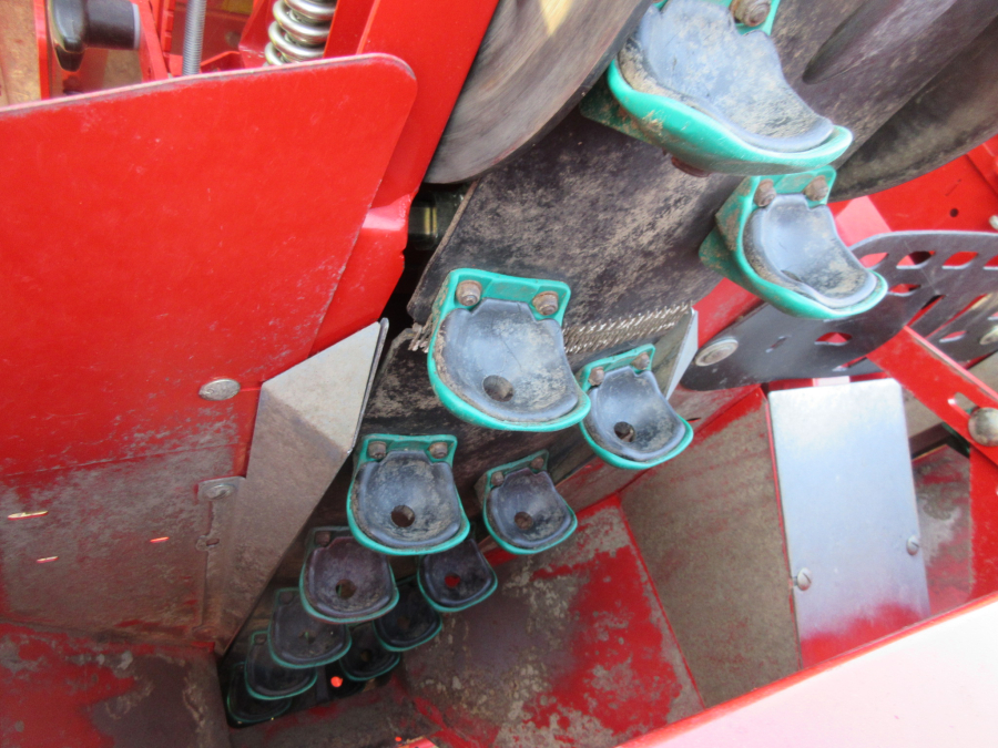 5668 Grimme GL32F potatissättare kombi 