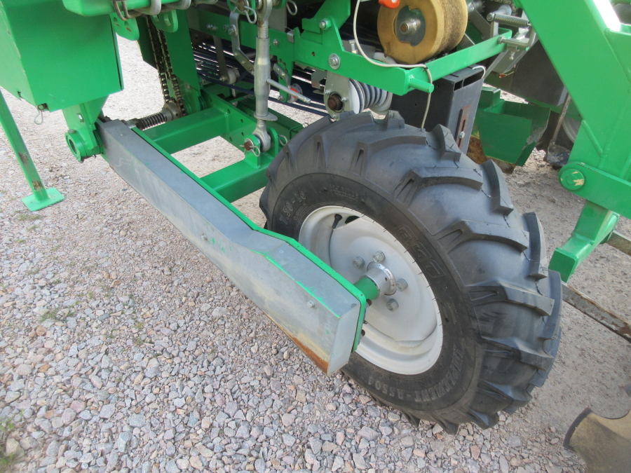 5714 Agronomic 2RMP potatissättare årsm. 2019