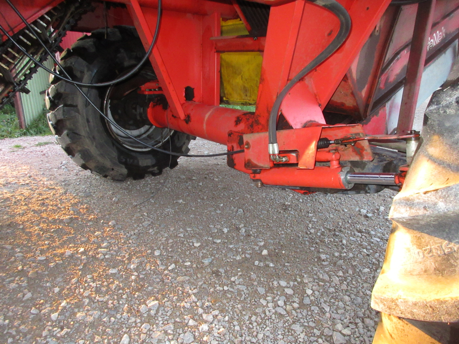 5716 Grimme SE75-20 potatisupptagare