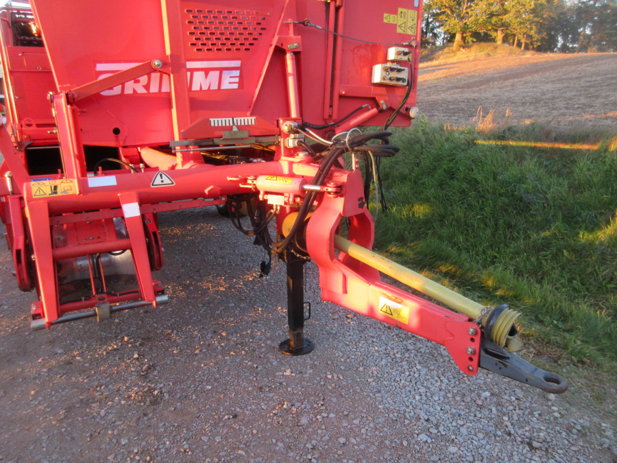 5716 Grimme SE75-20 potatisupptagare