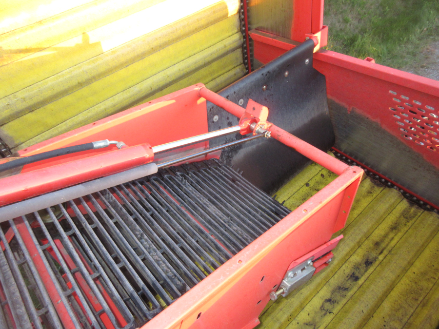 5716 Grimme SE75-20 potatisupptagare
