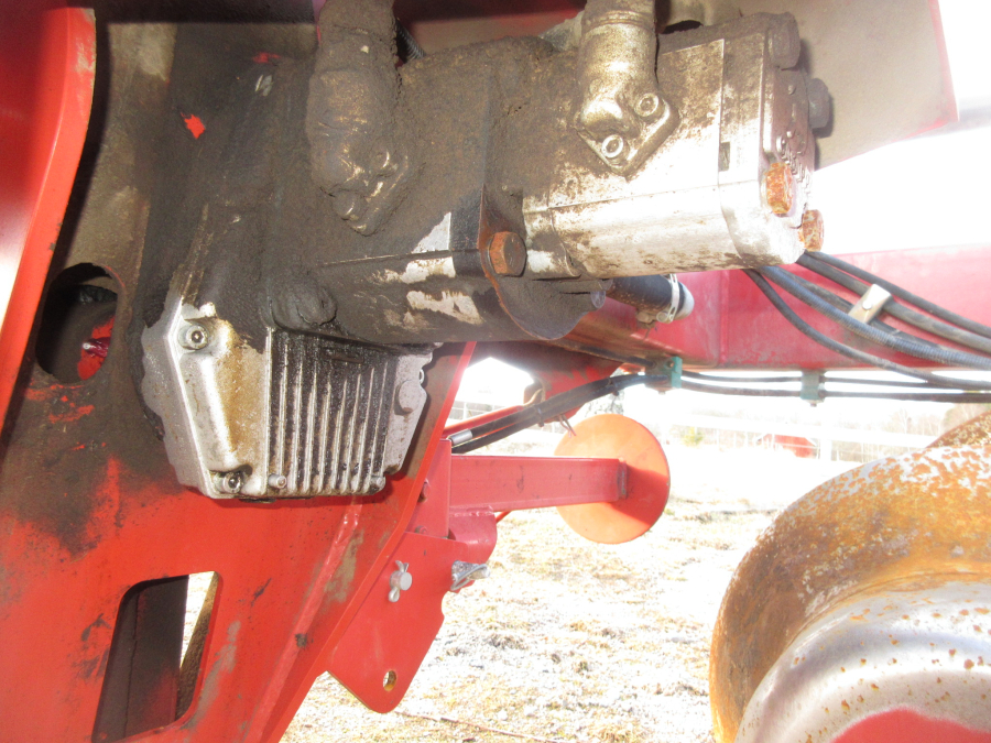 5734 Kverneland underhaug UN2600 potatisupptagare