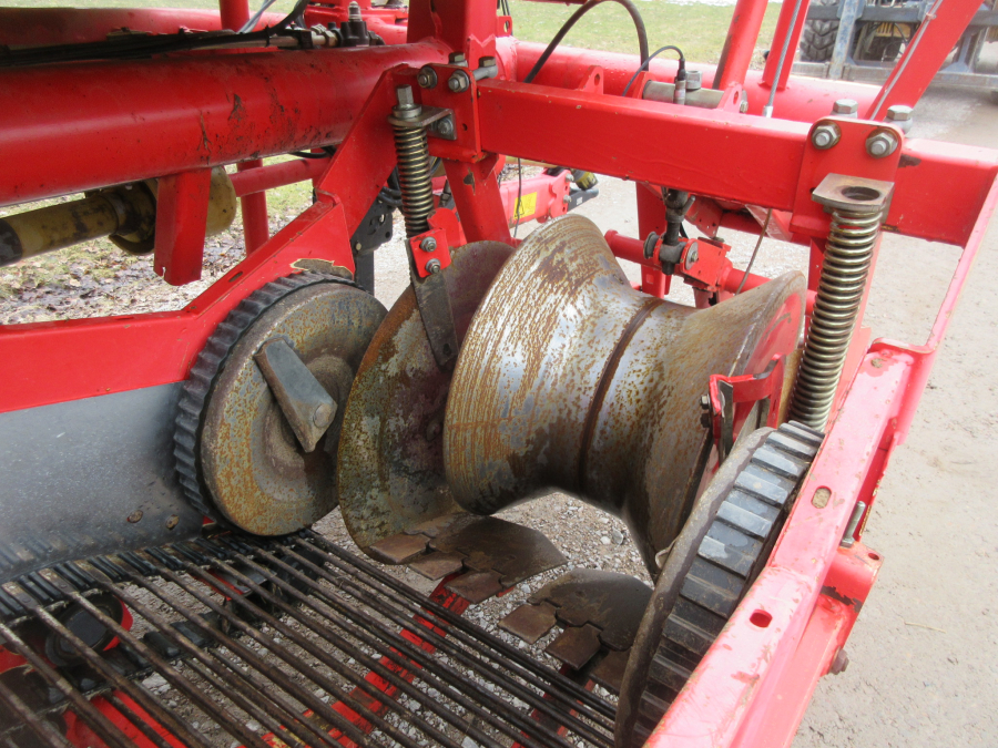 5736 Grimme SE75-40 Kartoffelroder