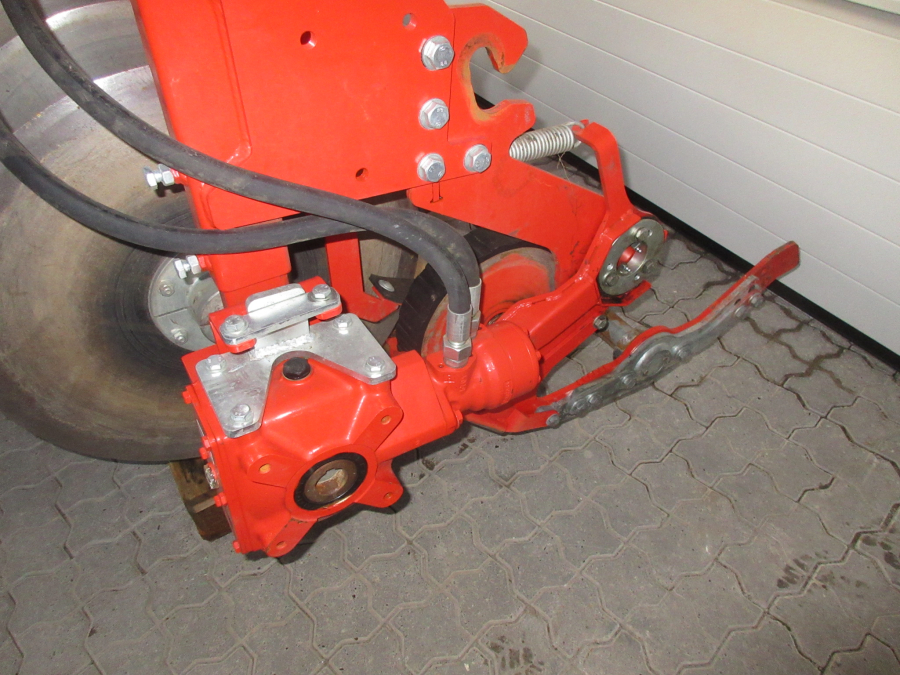 5737 Dewulf RA3060 morotskit sharelift 2 rader