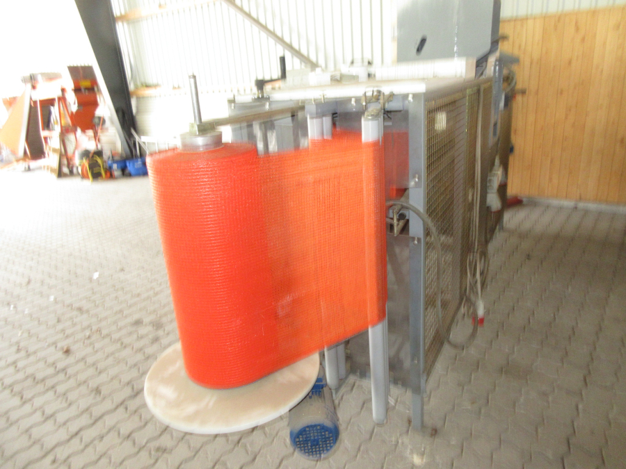 5744 Saclark Netzverpackungsmaschine mit Daumar Wiegemaschine