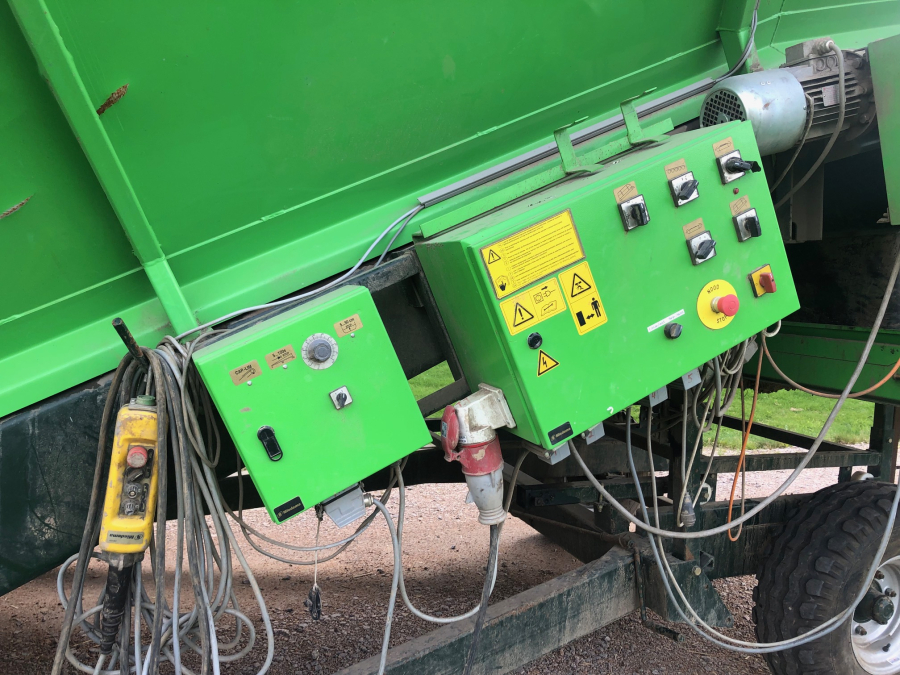 5749 Miedema SB1151 avlastarbord