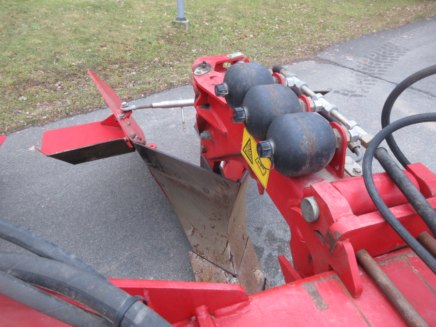 5754 Grimme BF 200 bed former 