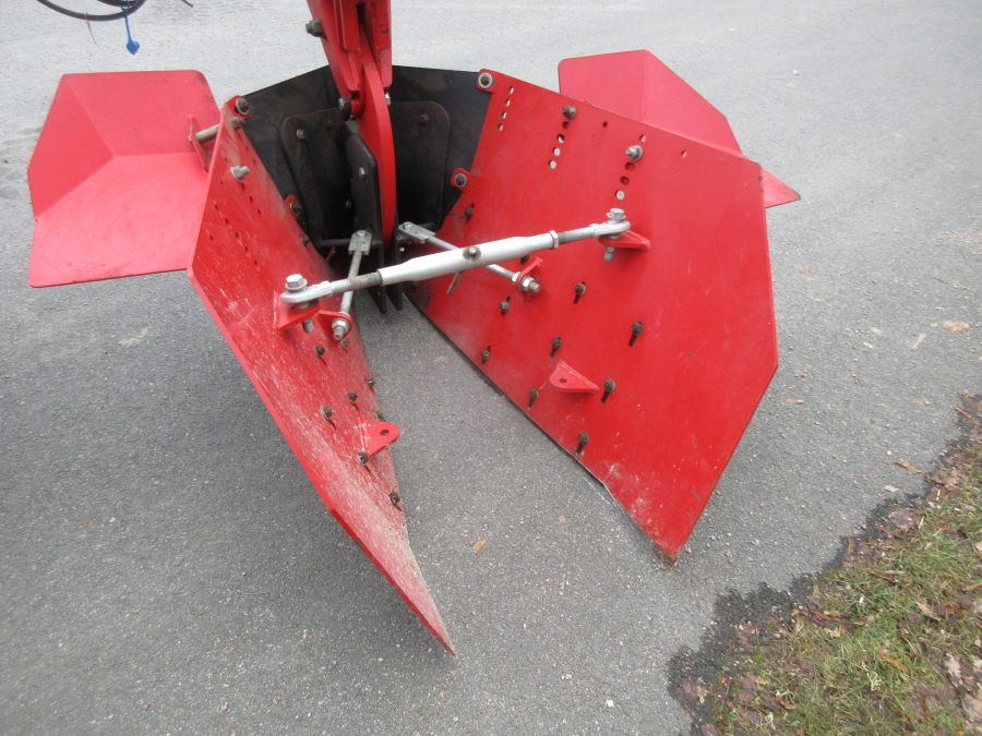 5754 Grimme BF 200 bed former 