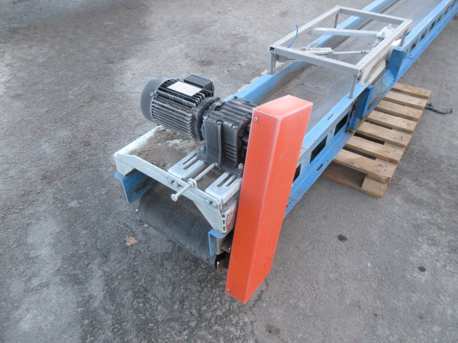 5775 EMVE conveyor belt 11000x350 mm