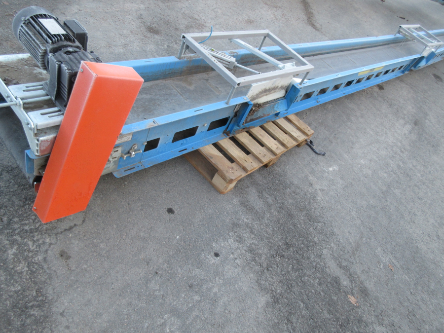 5775 EMVE conveyor belt 11000x350 mm