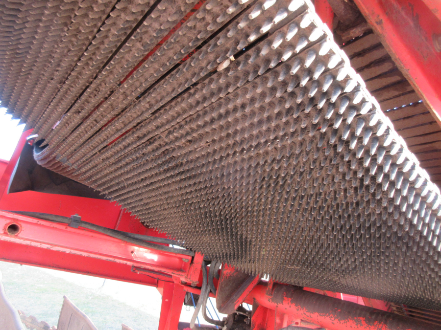5797 Grimme SE75-30 potato harvester