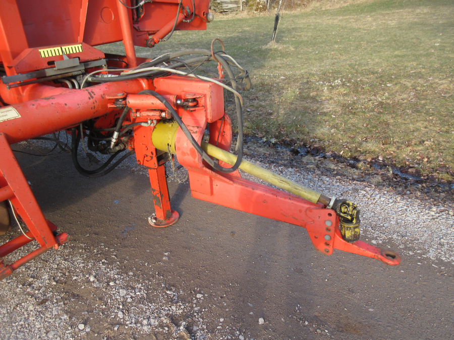5797 Grimme SE75-30 potato harvester