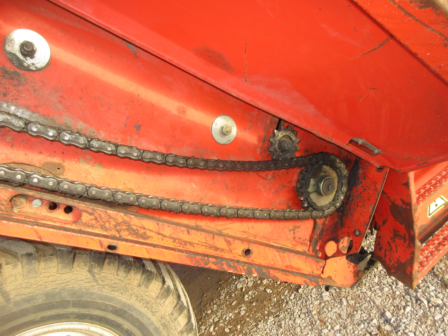 5797 Grimme SE75-30 potato harvester