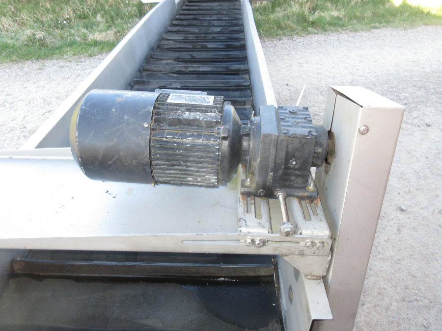 5809 EMVE Elevator 5300x800 mm EDELSTAHL