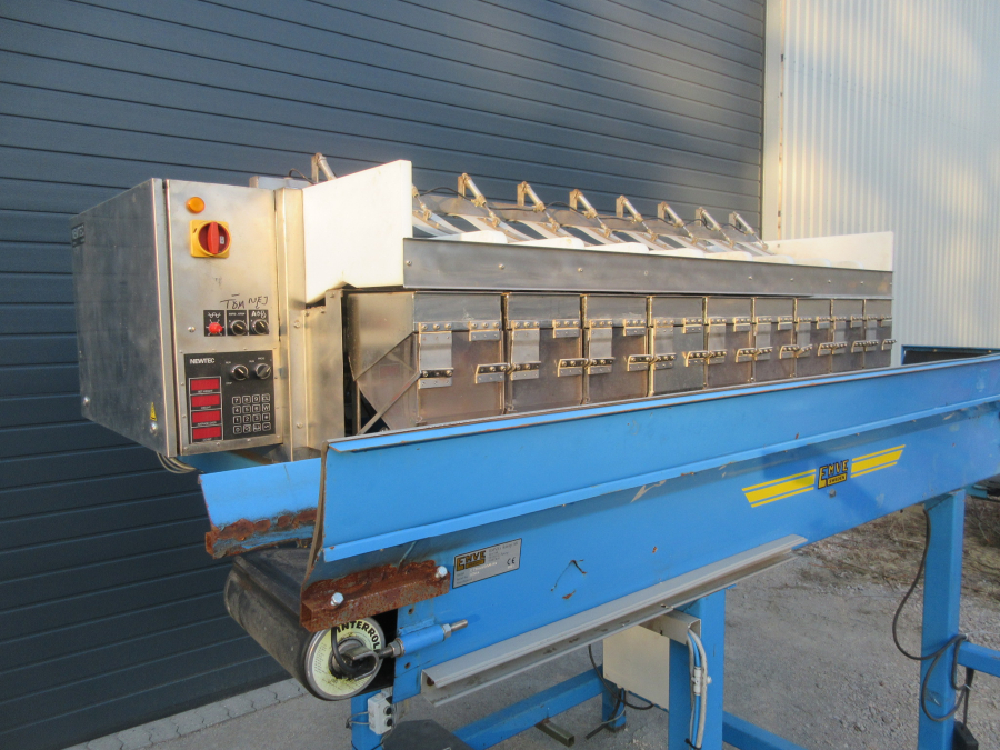 5811 Newtec 2009XB Wiege