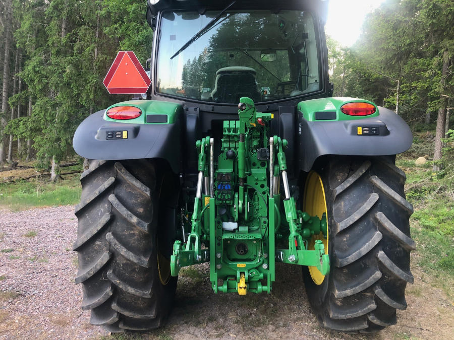 5822 John Deere 6110R traktor 460 hours new condition