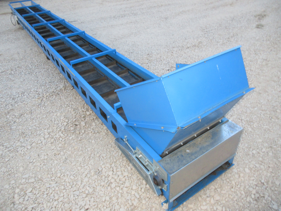 5831 EMVE Elevator 6900x550 mm
