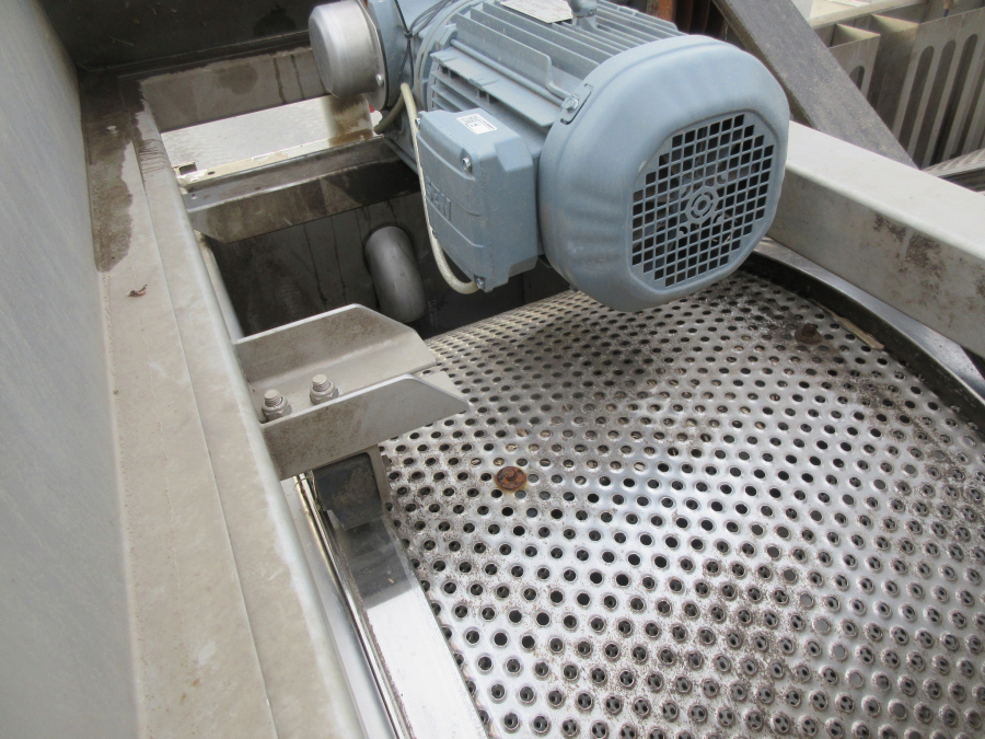 5868 EMVE Waschanlage mit Entsteiner Kartoffel Industrie