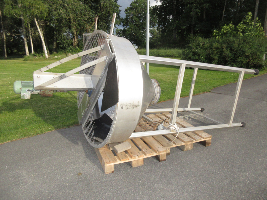 5868 EMVE Waschanlage mit Entsteiner Kartoffel Industrie