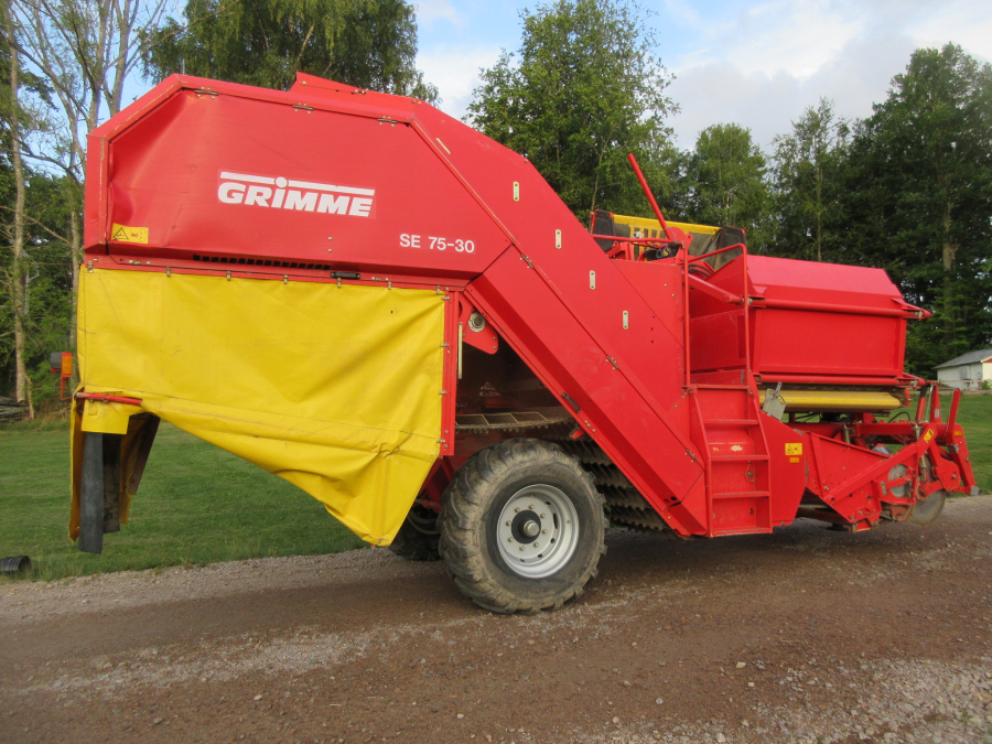 5869 Grimme SE 75-30 Kartoffelroder