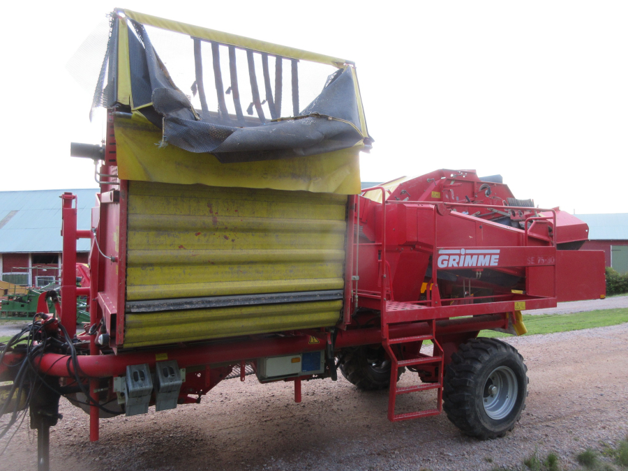 5869 Grimme SE 75-30 Kartoffelroder