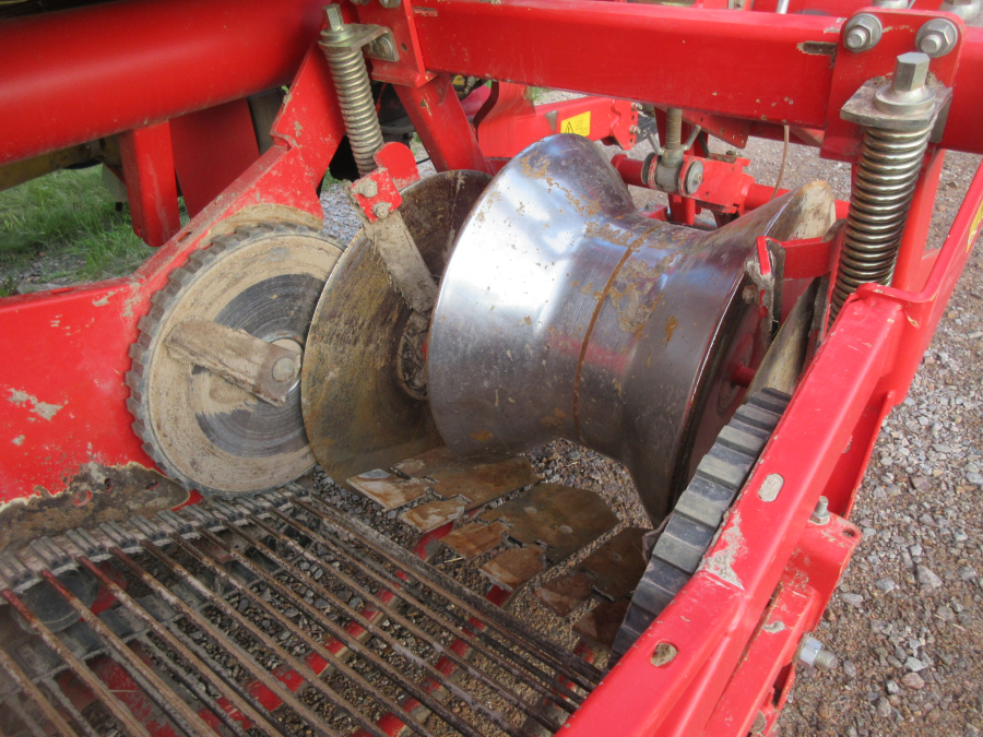 5869 Grimme SE 75-30 Kartoffelroder