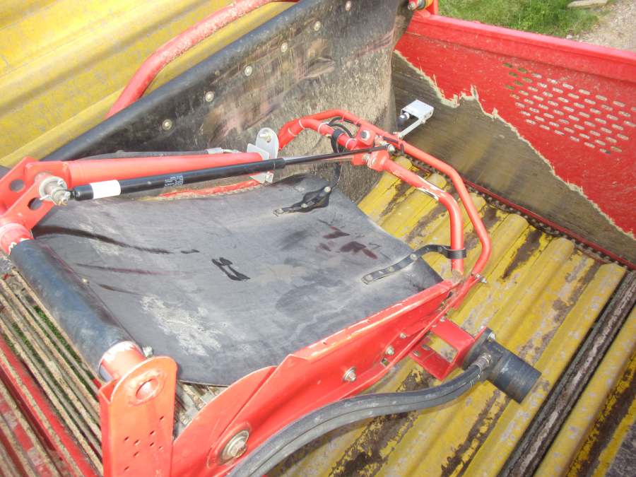5869 Grimme SE 75-30 Kartoffelroder