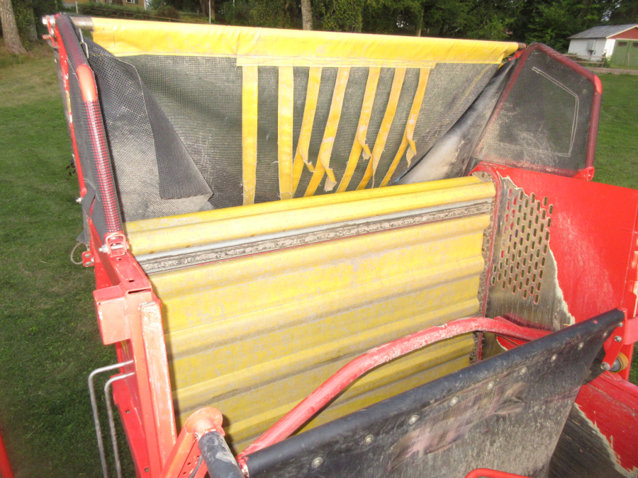 5869 Grimme SE 75-30 Kartoffelroder