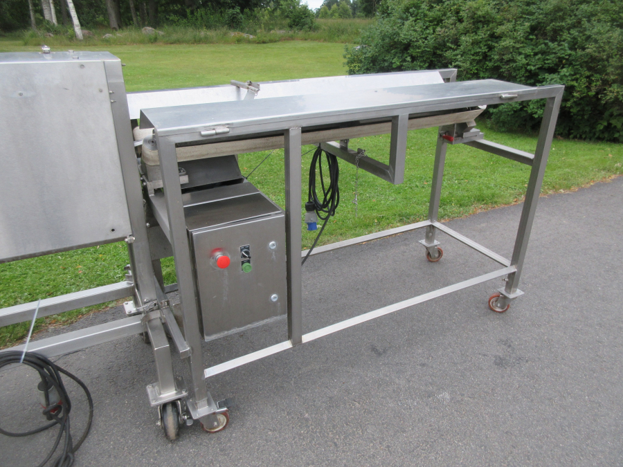 5872 Urschel VSC segment cutter