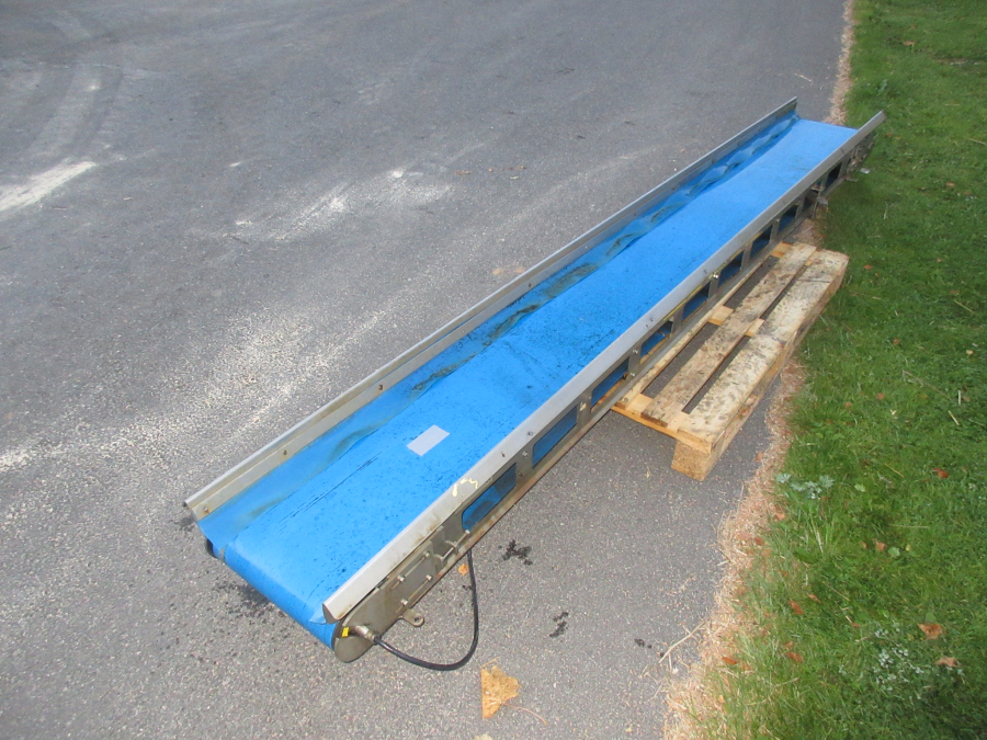 5886 EMVE conveyor belt 3200x350 mm