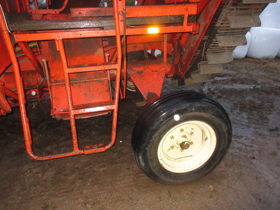 5897 Grimme LK650 Kartoffelroder