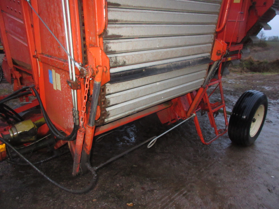 5897 Grimme LK650 Kartoffelroder