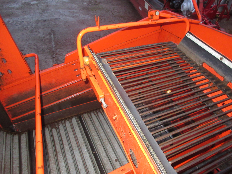 5897 Grimme LK650 Kartoffelroder