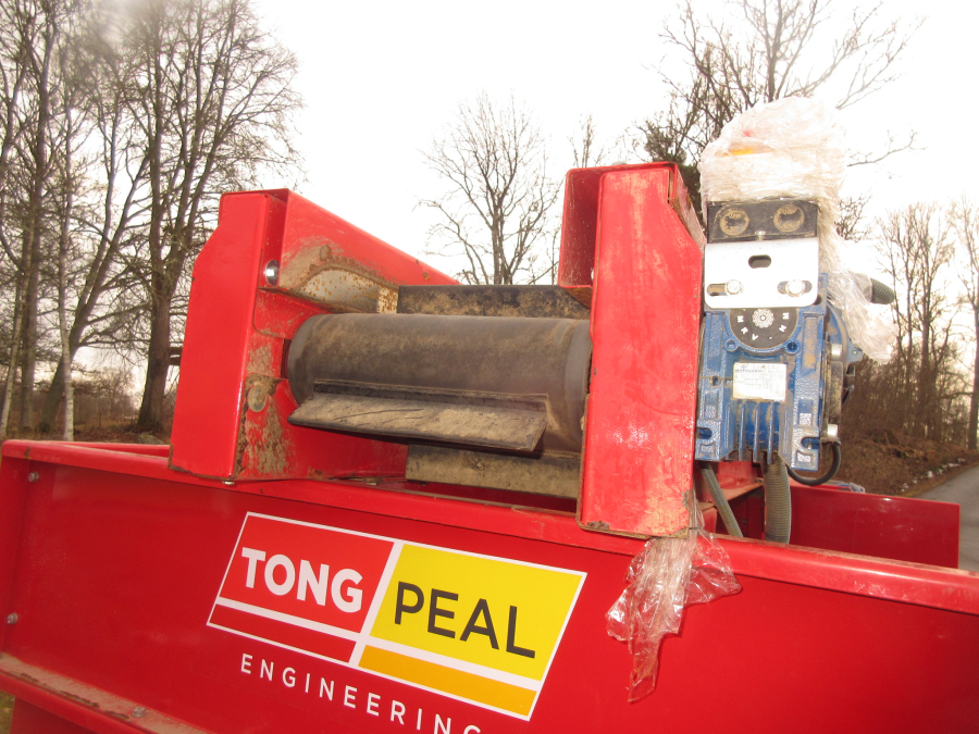 5903 Tong washing line with box turner and feeding bunker