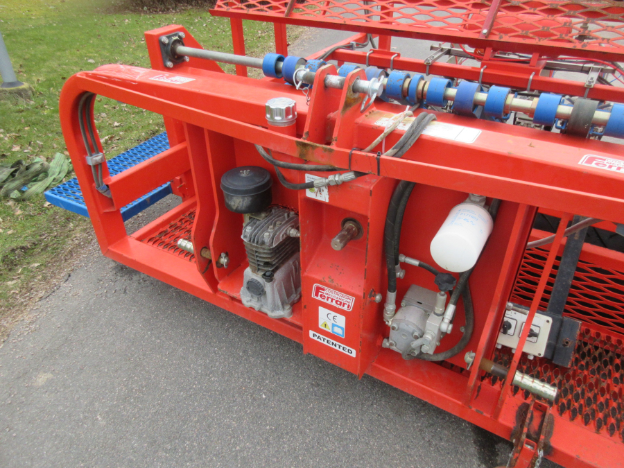 5942 Ferrari Rotostrapp planteringsmaskin 4 rad