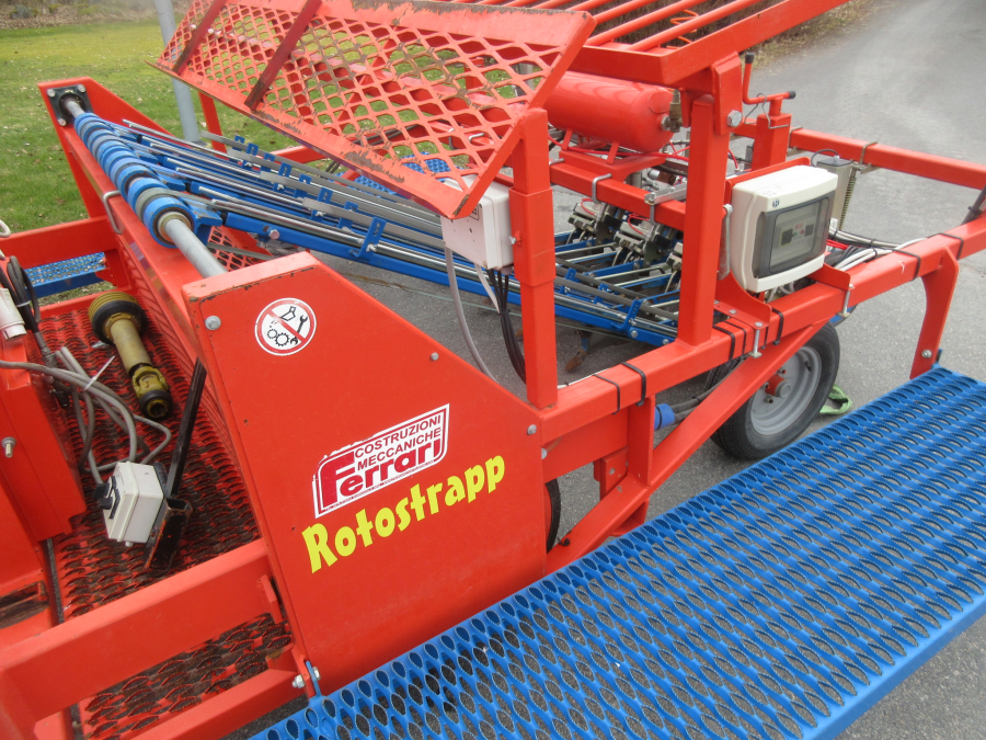 5942 Ferrari Rotostrapp planteringsmaskin 4 rad