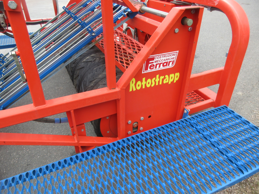 5942 Ferrari Rotostrapp planteringsmaskin 4 rad