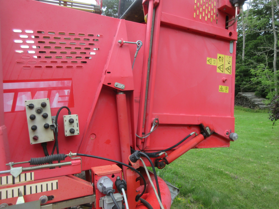 5997 Grimme SE75-30 Kartoffelroder