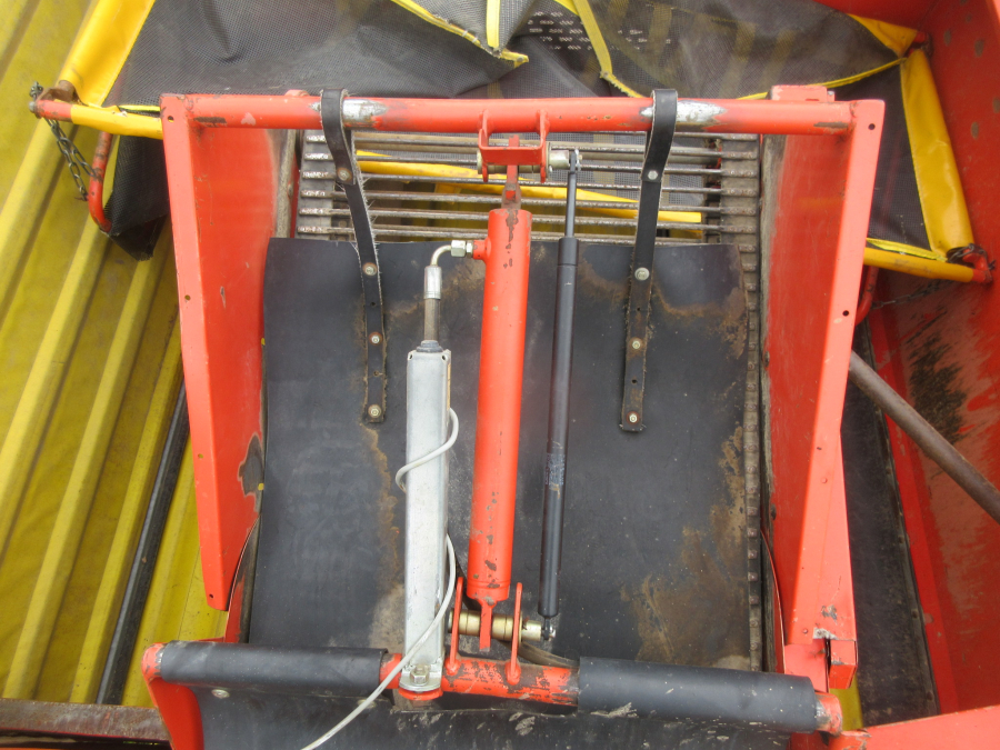 5998 Grimme SE75-40 Kartoffelroder