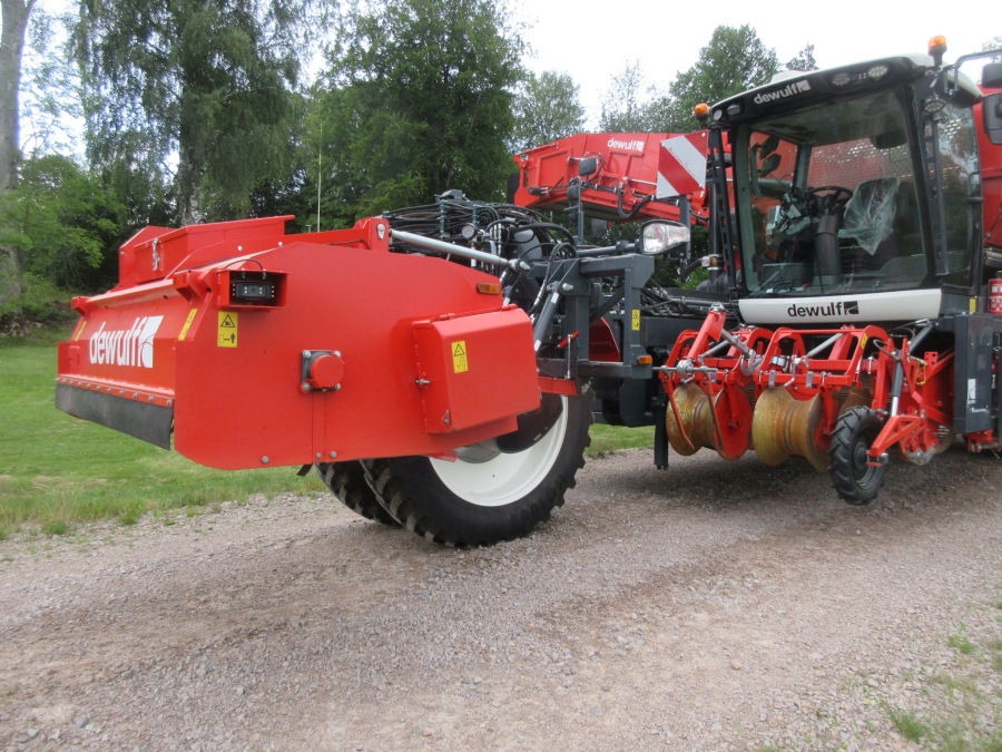 6036 Dewulf RA3060 potato harvester DEMO selfpropelled 