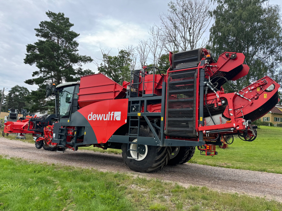 6036 Dewulf RA3060 potato harvester DEMO selfpropelled 