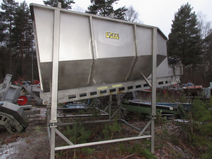 6067 EMVE feeding bunker stainless steel