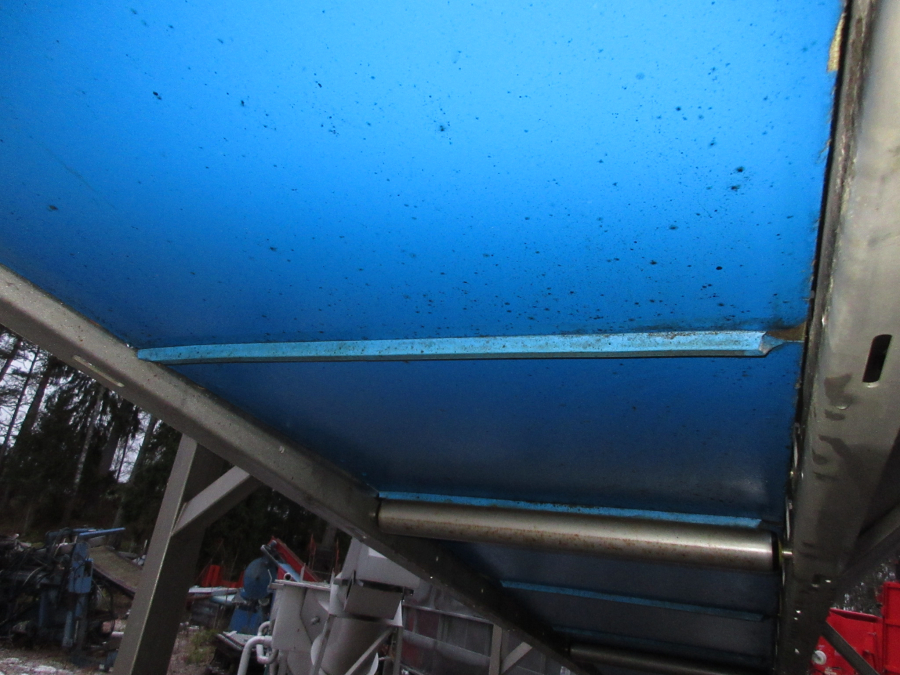 6067 EMVE feeding bunker stainless steel