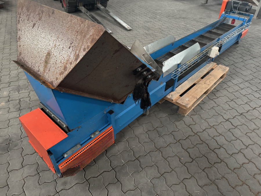 6078 EMVE elvator 4000x350 mm