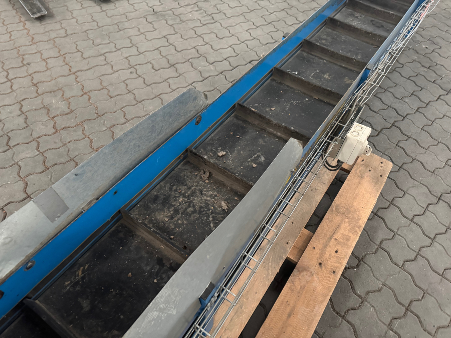 6078 EMVE elvator 4000x350 mm