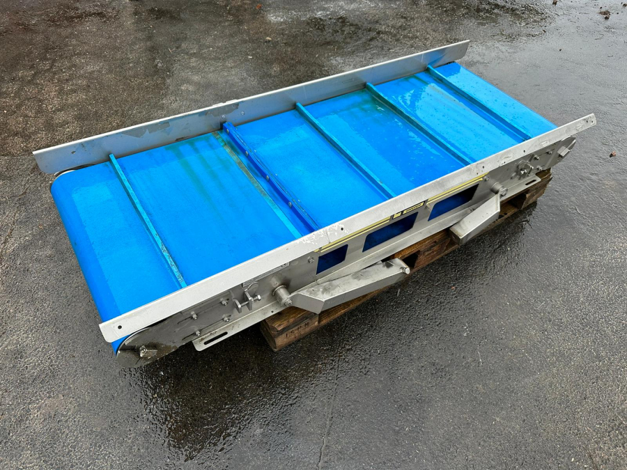 6083 EMVE elevator 1600x550 Rostfritt utförande