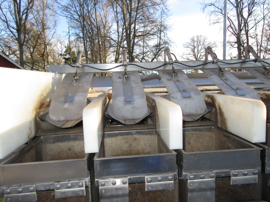 6104 Newtec 2009XB våg linjärvåg